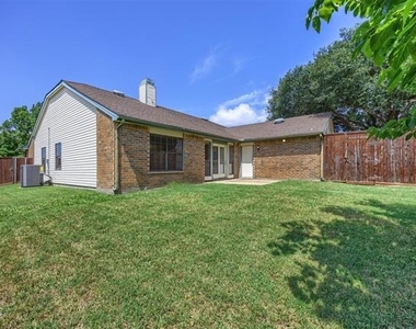 4504 Keys Drive - Photo Thumbnail 27