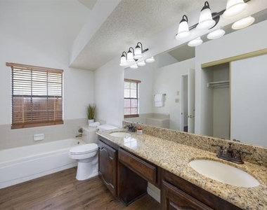4504 Keys Drive - Photo Thumbnail 22