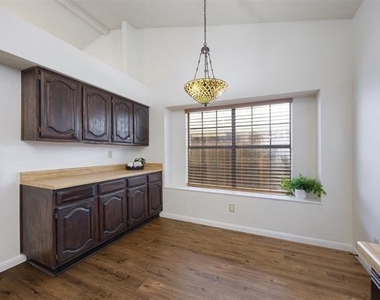4504 Keys Drive - Photo Thumbnail 13
