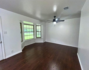 1025 Warden Street - Photo Thumbnail 17