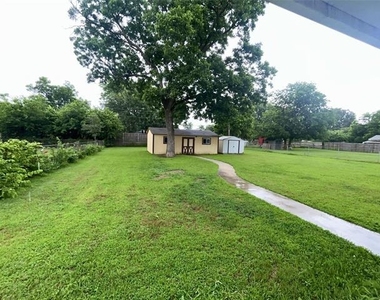 1025 Warden Street - Photo Thumbnail 19