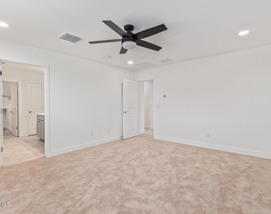 8931 W Colter Street - Photo Thumbnail 8