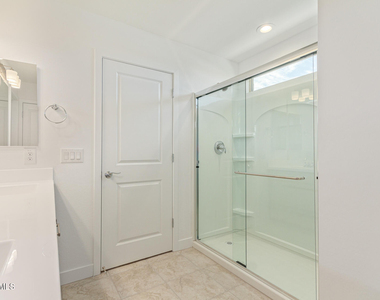 8931 W Colter Street - Photo Thumbnail 10