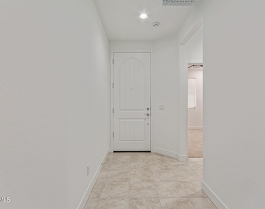 8931 W Colter Street - Photo Thumbnail 2