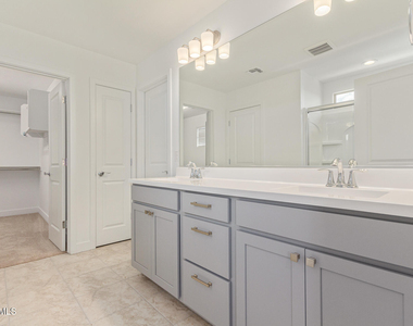 8931 W Colter Street - Photo Thumbnail 9