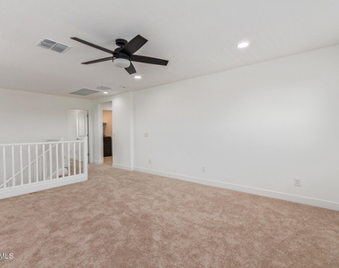 8931 W Colter Street - Photo Thumbnail 14