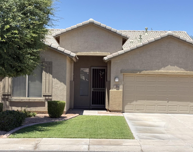 212 S 124th Avenue - Photo Thumbnail 5
