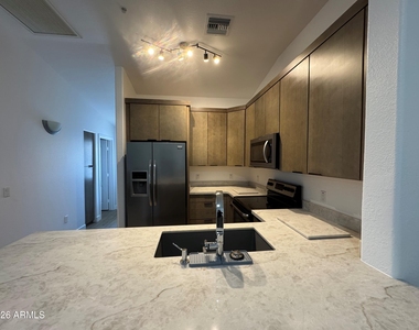 2401 E Rio Salado Parkway - Photo Thumbnail 1