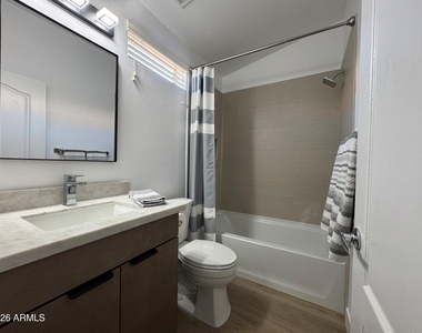 2401 E Rio Salado Parkway - Photo Thumbnail 10