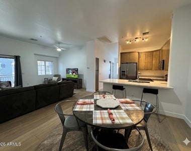 2401 E Rio Salado Parkway - Photo Thumbnail 2