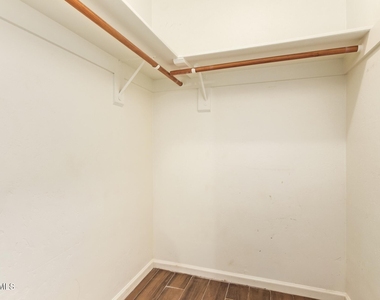 151 E Broadway Road - Photo Thumbnail 12