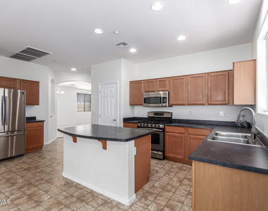 12096 W Eagle Ridge Lane - Photo Thumbnail 7