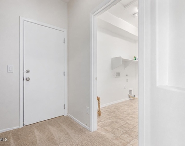 12096 W Eagle Ridge Lane - Photo Thumbnail 20