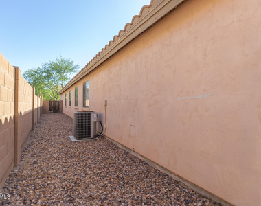 12096 W Eagle Ridge Lane - Photo Thumbnail 27