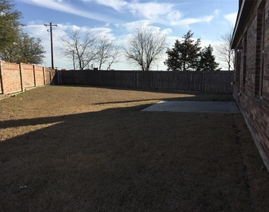 3600 White Summit Lane - Photo Thumbnail 6