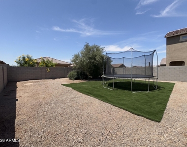 35419 W San Ildefanso Avenue - Photo Thumbnail 38