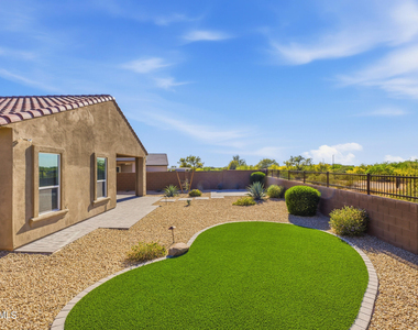 21718 N 58th Street - Photo Thumbnail 22