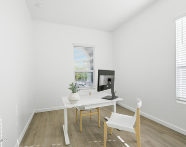 21718 N 58th Street - Photo Thumbnail 15