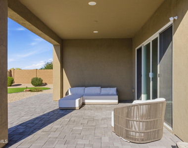 21718 N 58th Street - Photo Thumbnail 18