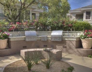 15221 N Clubgate Drive - Photo Thumbnail 3
