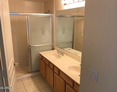 15221 N Clubgate Drive - Photo Thumbnail 15