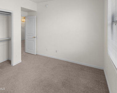 15221 N Clubgate Drive - Photo Thumbnail 23