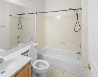 15221 N Clubgate Drive - Photo Thumbnail 21