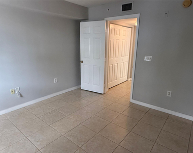 11165 Sw 6th Street - Photo Thumbnail 41