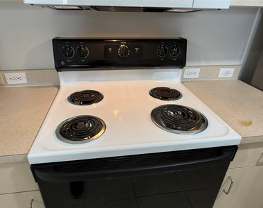 11165 Sw 6th Street - Photo Thumbnail 16