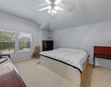 1124 Sophia Street - Photo Thumbnail 29
