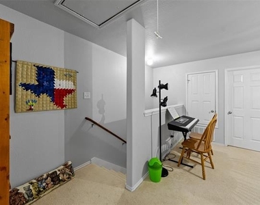 1124 Sophia Street - Photo Thumbnail 19