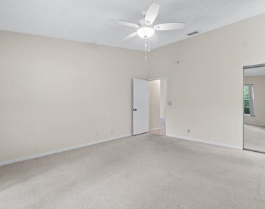 10001 Country Brook Road - Photo Thumbnail 11