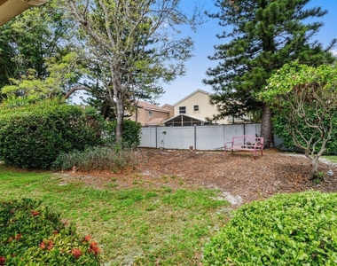 10001 Country Brook Road - Photo Thumbnail 23