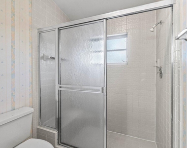 10001 Country Brook Road - Photo Thumbnail 15
