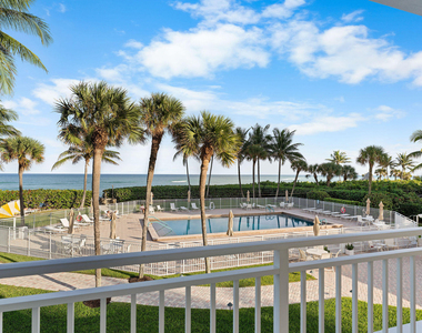 500 Ocean Drive - Photo Thumbnail 9
