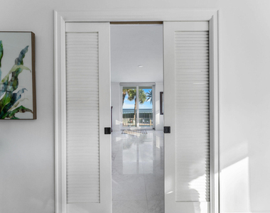 500 Ocean Drive - Photo Thumbnail 32
