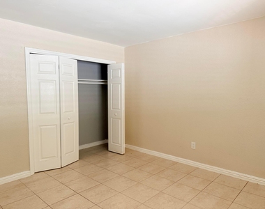 12420 Peconic Court - Photo Thumbnail 19