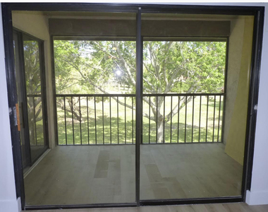 3130 Millwood Terrace - Photo Thumbnail 14