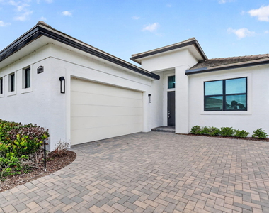 11344 Sw Pietra Way - Photo Thumbnail 3
