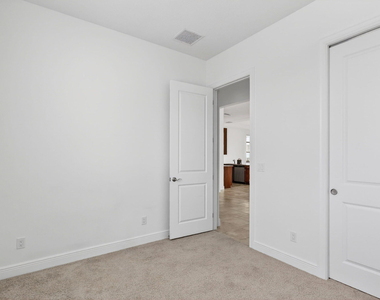 11344 Sw Pietra Way - Photo Thumbnail 32