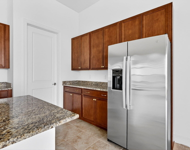 11344 Sw Pietra Way - Photo Thumbnail 9