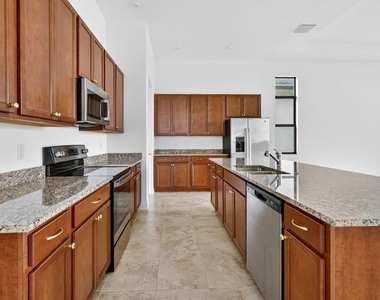 11344 Sw Pietra Way - Photo Thumbnail 16