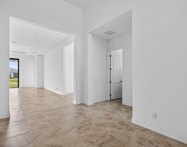 11344 Sw Pietra Way - Photo Thumbnail 6