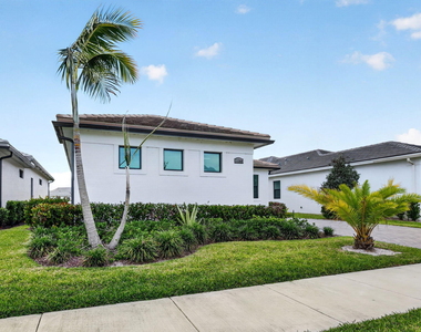 11344 Sw Pietra Way - Photo Thumbnail 2