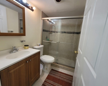 155 Coventry - Photo Thumbnail 8