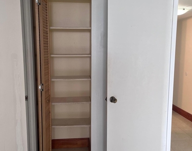 2851 Ne 183rd Street - Photo Thumbnail 13