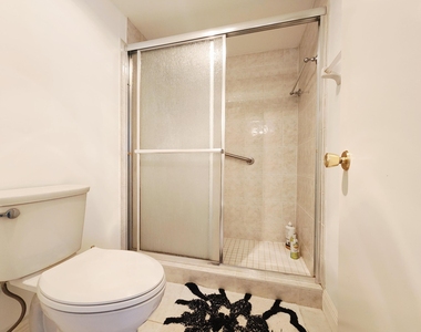 1560 Nw 18th Avenue - Photo Thumbnail 14