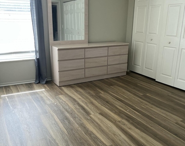 12002 Poinciana Boulevard - Photo Thumbnail 19