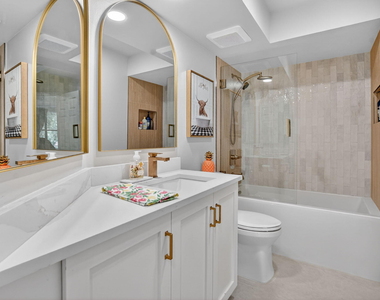 5801 Coach House Circle - Photo Thumbnail 15