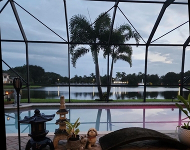 10334 Medicis Place - Photo Thumbnail 2